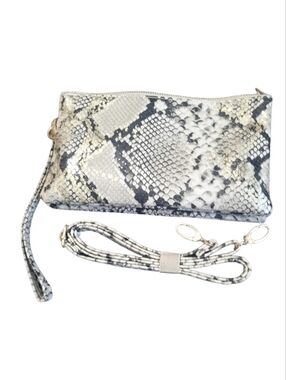 Nwot Caroline Hill Snake-Print Wristlet Crossbody Clutch in White and Black 9x5